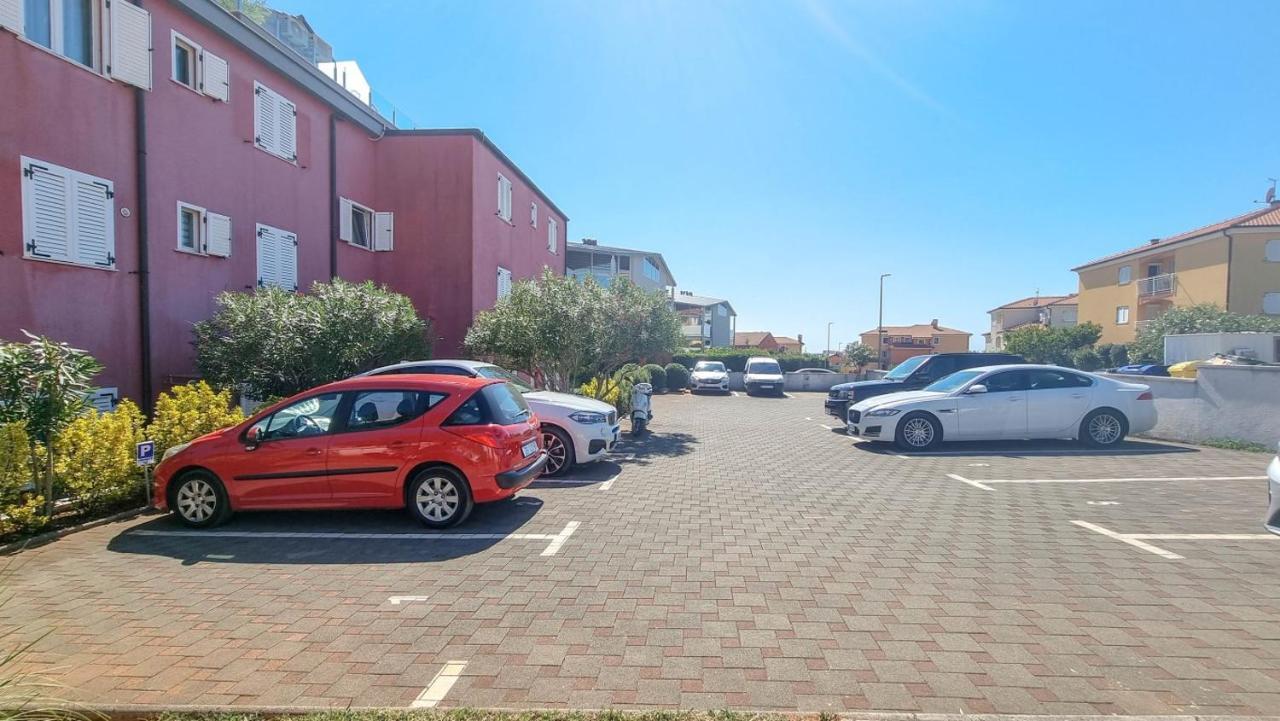 Lea Leilighet Novigrad Istria Eksteriør bilde