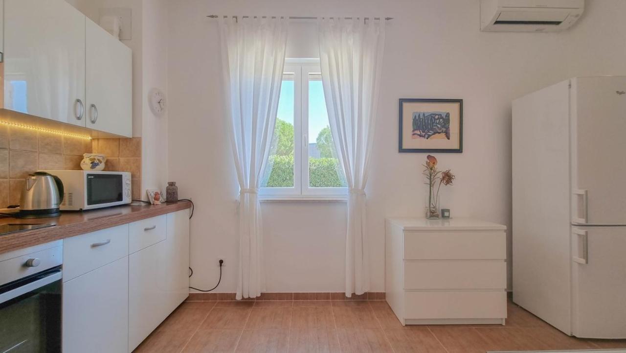Lea Leilighet Novigrad Istria Eksteriør bilde